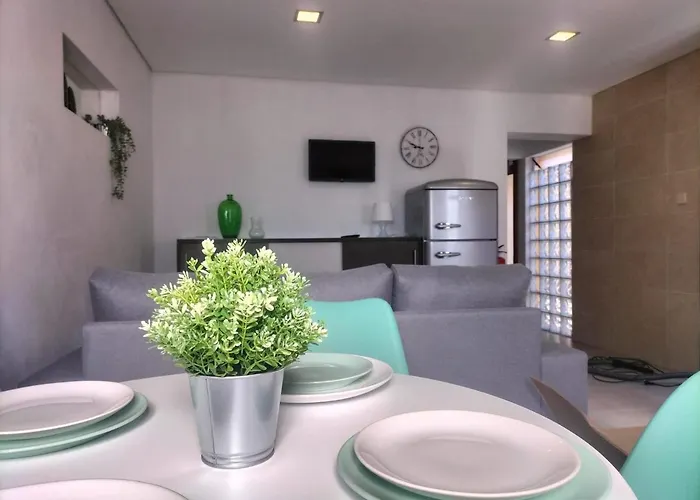 The Ferry House Casa de Férias São Jacinto