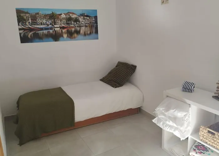 The Ferry House Casa de Férias *